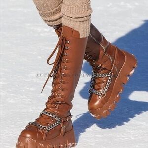 Cape Robbin Jackson Platform Brown Lace Up Boots Women's Size 11 New In Box❣️